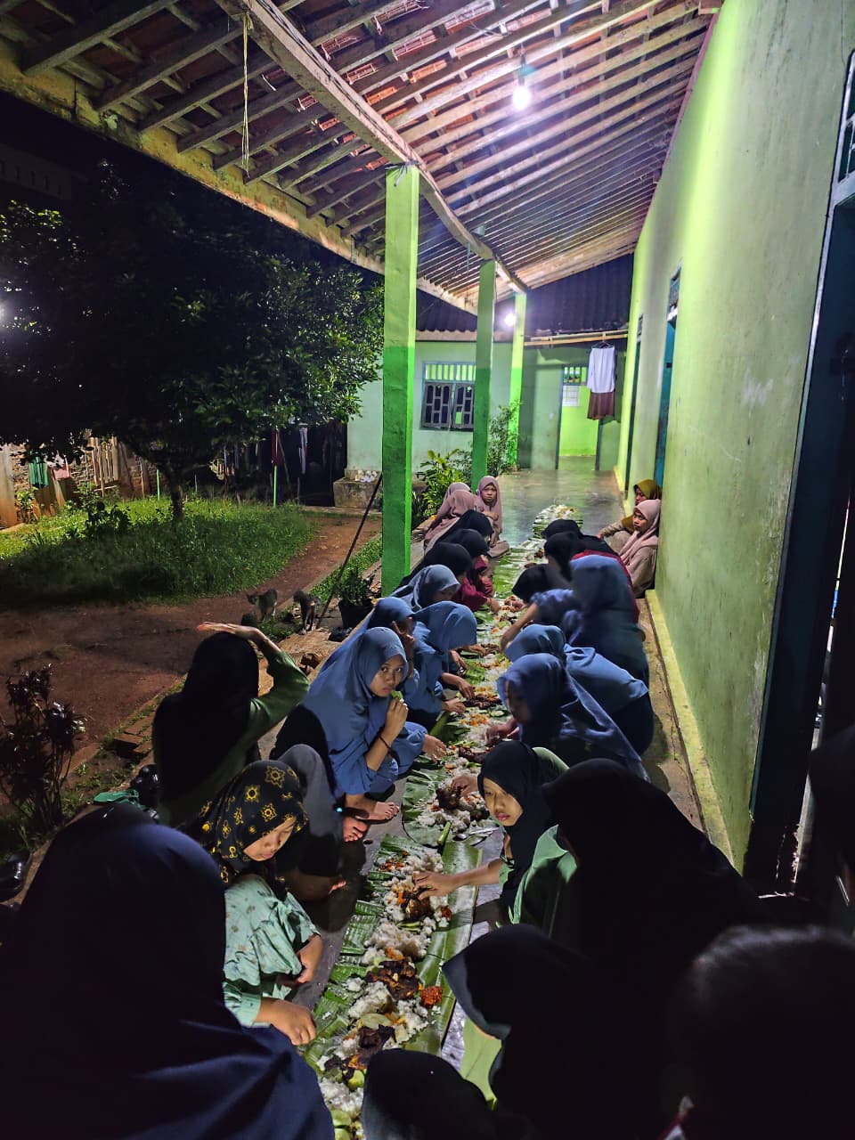 Makan Bersama setelah acara Khataman